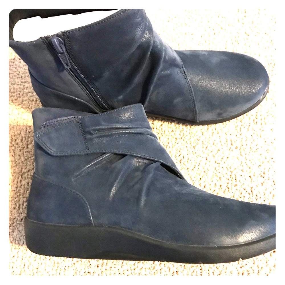 Clark’s Sillian Tana cloudsteppers boots